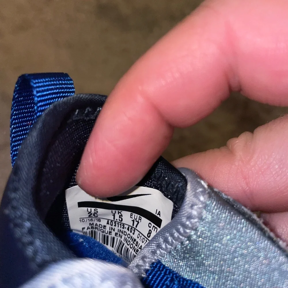 Nike Baby/Walker Slip-On Shoes in Gray, Blue, White